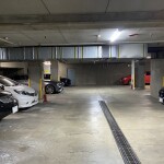屋内地下駐車場(駐車場)