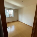 大きな窓から日差しが入ります。(リビング) 大きな窓から日差しが入ります。(リビング)