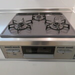 ガスコンロ3口(キッチン)