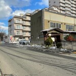 北西側道路(外観)