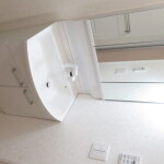 お手入れしやすい角形ホールタイプ　(洗面所)