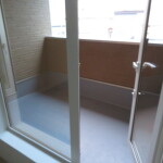 洋室から出入りできるバルコニー　(バルコニー（テラス）)